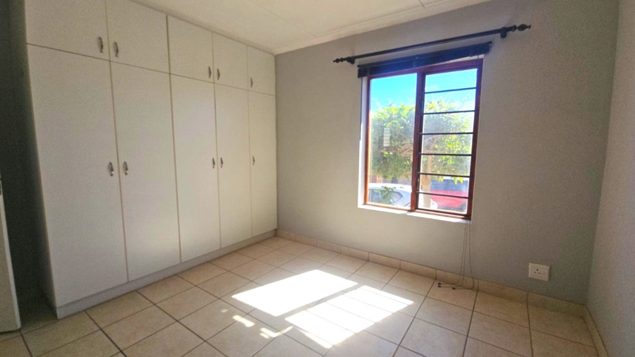 2 Bedroom Property for Sale in Jeffreys Bay Central Eastern Cape